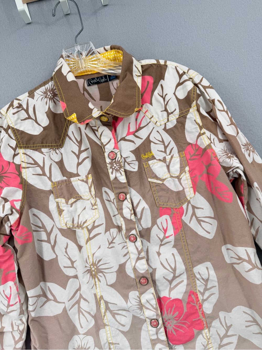 Cruel Girl Long Sleeved Snap Front Shirt Girls XL Western Ombre Floral Aloha